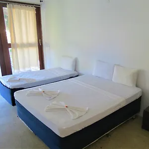 2* Casa de hóspedes La Charme Cumbuco
